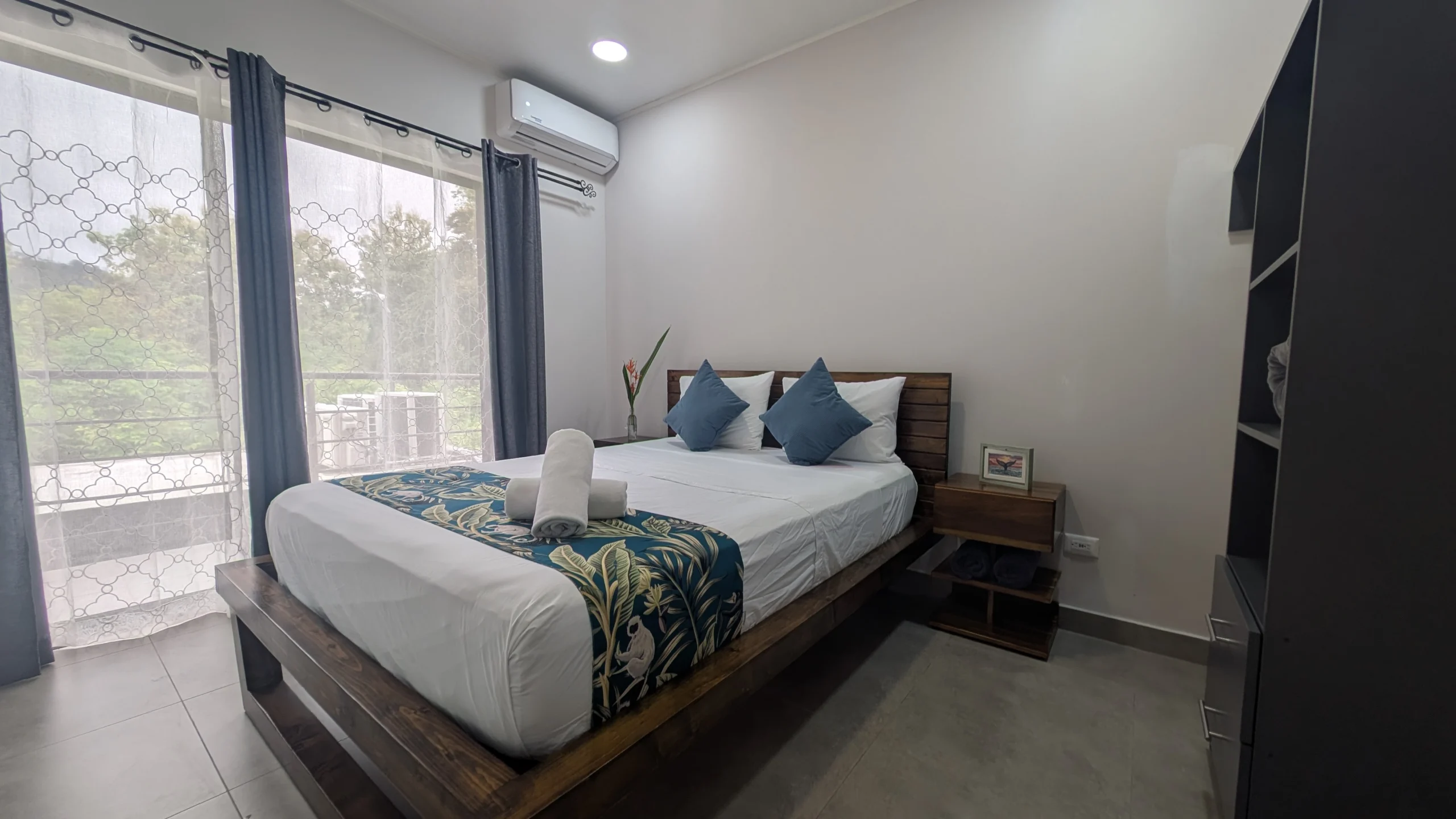 PXL_20260106_205403399